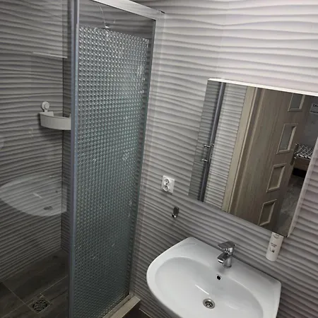 Kandulski Albergue