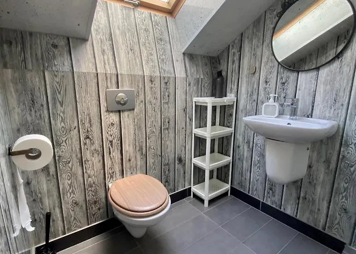 Kandulski ホステル *